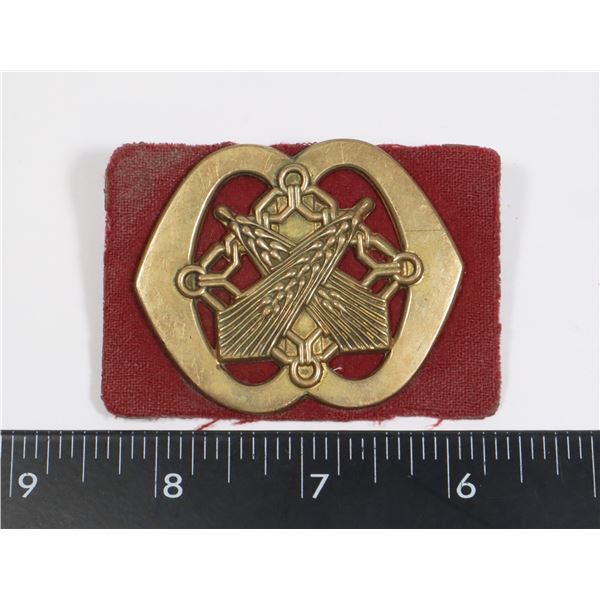 #429 DUTCH NETHERLANDS ARMY CATERING CORPS BADGE