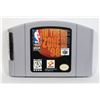 Image 1 : #651 NINTENDO N64 GAME IN THE ZONE '98 BASKETBALL