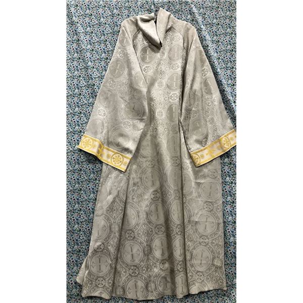 Screen Worn 'Religious Leader' Outfit