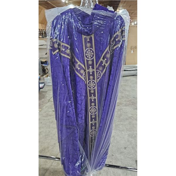 Screen Worn 'Religious Leader' Outfit