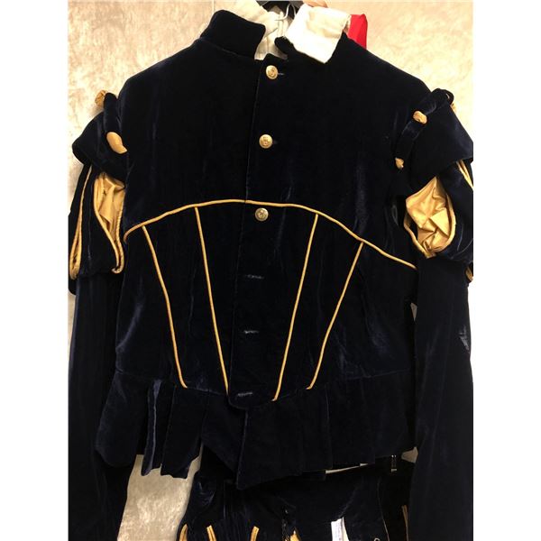 Constable' outfit - includes Velvet Doublet - 5x