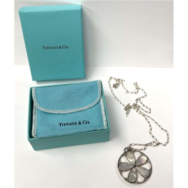 Super Rare Tiffany & Co. Mother Of Pearl Daisy Flower Necklace .925 Sterling Silver