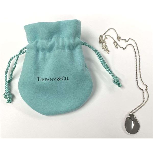 Tiffany & Co. Elsa Peretti Oval Pendant Necklace .925 Sterling Silver