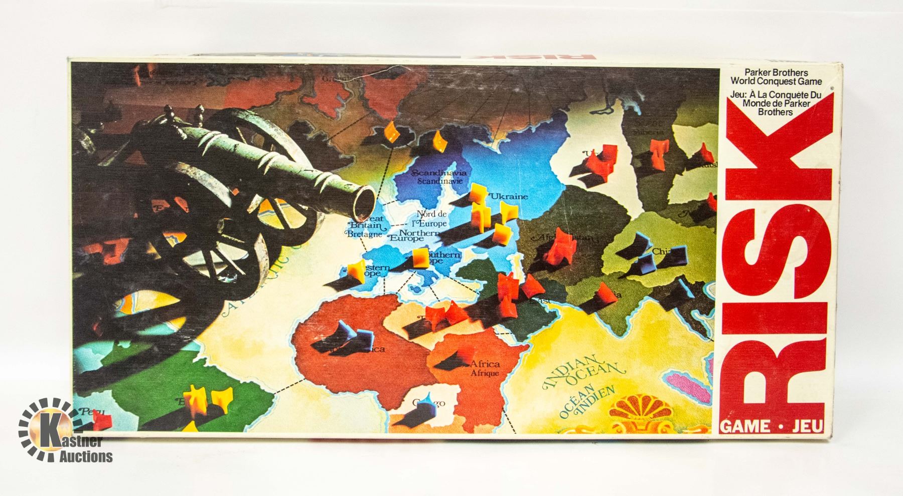 VINTAGE RISK BOARD GAME