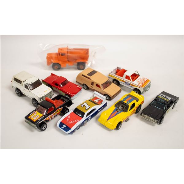 LOT OF 9 VINTAGE HOT WHEEL COLLECTOR CARS