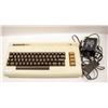 Image 1 : COMMODORE VIC 20 COMPUTER IN HOLDER