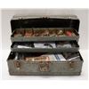 Image 2 : ANTIQUE TACKLE BOX FULL OF LURES