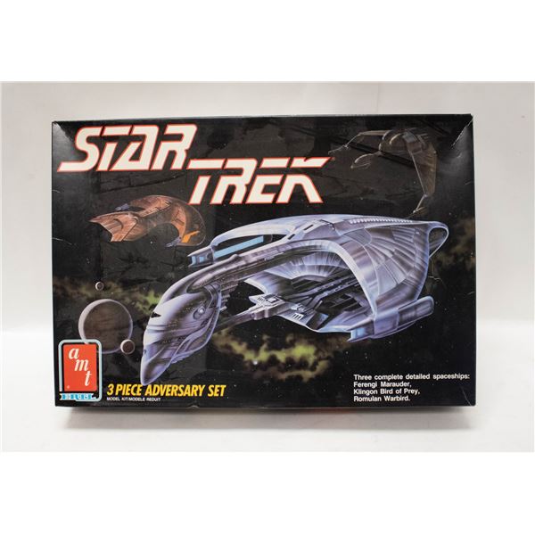 VINTAGE STAR TREK FERENGI MARAUDER SHIP KIT