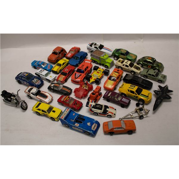 LOT OF VINTAGE TOY CARS ASSORTED