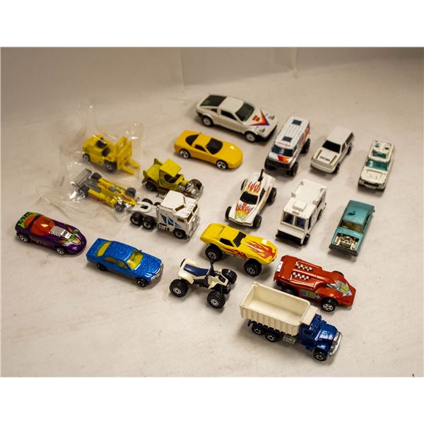 LOT OF VINTAGE TOY CARS ASSORTED