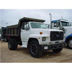 1985 FORD F700 S/A DUMP