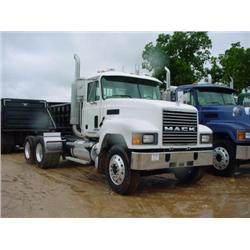 2001 MACK CH613 T/A TRUCK TRACTOR