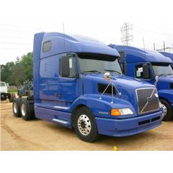 2000 VOLVO VNL 660 T/A TRUCK TRACTOR