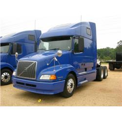 2000 VOLVO VNL 660 T/A TRUCK TRACTOR