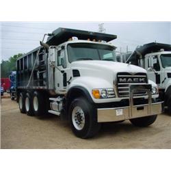 2005 MACK GRANITE CV713 TRI-AXLE DUMP