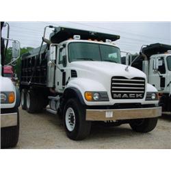 2005 MACK CV713 GRANITE T/A DUMP
