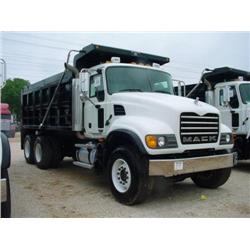 2005 MACK CV713 GRANITE T/A DUMP