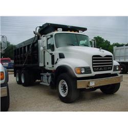 2005 MACK GRANITE CV713 T/A DUMP