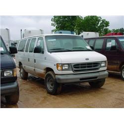 1999 FORD PASSENGER VAN
