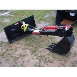 UNUSED 2005 VERSATECH BACKHOE ATTACHMENT TO F