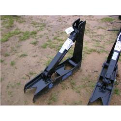 UNUSED 2005 BLUE DIAMOND 3500 THUMB ATTACHMEN