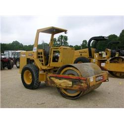 HYPAC C830B VIBRATORY ROLLER