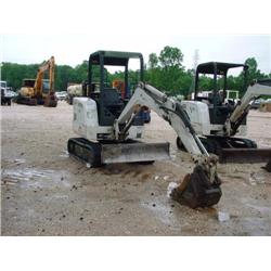 BOBCAT 325 HYDRAULIC EXCAVATOR