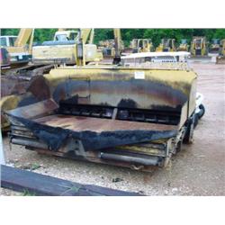 GEHL 1649 ASPHALT PAVER
