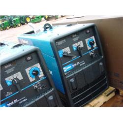 MILLER BOBCAT 225 WELDER