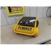 Image 1 : DeWalt Air Compresser