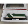 Image 2 : Walthers Train Line Ho Scale Canada GO Transit 514 End F40PH Locomotive 931-313