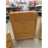 Image 6 : 4pc Bedroom Suite ; Dresser 18" x 33" x 60" + Mirror 32" x 52" + Dresser