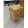 Image 9 : 4pc Bedroom Suite ; Dresser 18" x 33" x 60" + Mirror 32" x 52" + Dresser