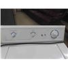 Image 2 : Frigidaire 8 Cycle Heavy Duty Washing Machine