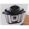 Image 2 : New Instant Pot Programmable Pressure Cooker