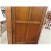 Image 3 : 1/4 Cut Oak Corner Armoire 23" x 35" x 69"