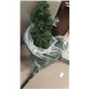 Image 2 : 6' Prelit Christmas Tree in 2 Bags