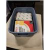 Image 1 : RUBBERMAID TOTE WITH ASSORTED NEW PAPER