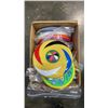 Image 2 : BOX OF FRISBIES AND DISCS