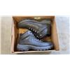 Image 2 : 2 NEW MENS KHOMBU WORK BOOTS SIZE 10