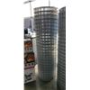 Image 1 : LARGE SINGLE ROLL OF MESH 72" TALL FENCING