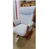 Image 1 : VINTAGE DUTAILER ROCKING CHAIR