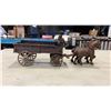 Image 3 : VINTAGE CAST IRON HORSE CARRIAGE SET