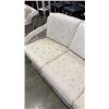 Image 2 : WHITE WICKER 6FT SOFA, WITH CUSHIONS