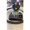 Image 4 : BISSEL AERO SWITCH COMPACT VACUUM W/ FLOOR ATTACHEMENT