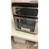 Image 2 : ULTIMA COSA 10L DIGITAL AIR FRYER OVEN  - RETAIL $269