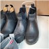 Image 3 : 3 PAIRS OF AS NEW SIZE 9 FOOTWEAR INCLUDING LEVI'S, PENDLETON AND  AQUATHERM