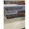 Image 3 : BLACK AND DECKER CRISP AND BAKE 6 SLICE TOASTER OVEN TESTED AND WORKING - RETAIL $119