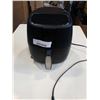 Image 2 : BELLA PRO SERIES TOUCHSCREEN 4QT AIR FRYER TESTED AND WORKING - RETAIL $179