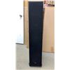 Image 1 : KLIPSCH 620-F TOWER SPEAKER STORE DEMO MISSING CONE COVERS - RETAIL $649